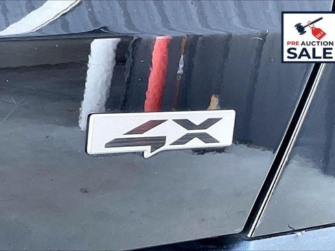 Used 2023 Kia Sorento LX AWD/4WD image 8