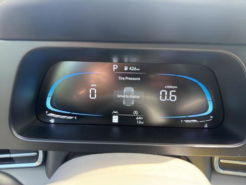 New 2026 Hyundai Elantra SE FWD image 14