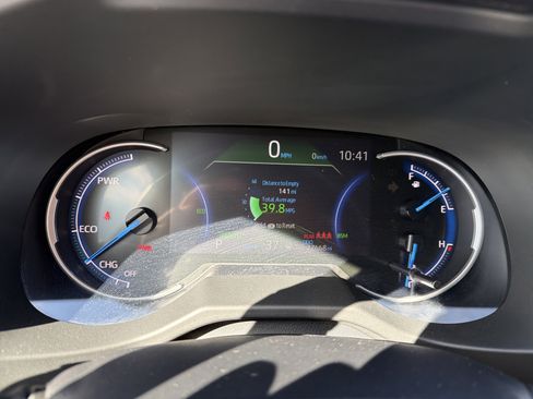 Certified 2019 Toyota RAV4 Limited image 18