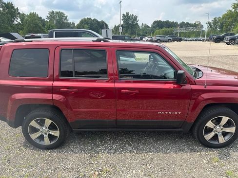 Used 2016 Jeep Patriot High Altitude AWD/4WD image 6