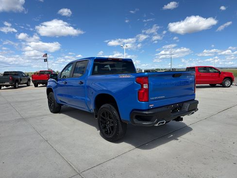 Used 2025 Chevrolet Silverado 1500 LT Trail Boss w/ Protection Package AWD/4WD image 3