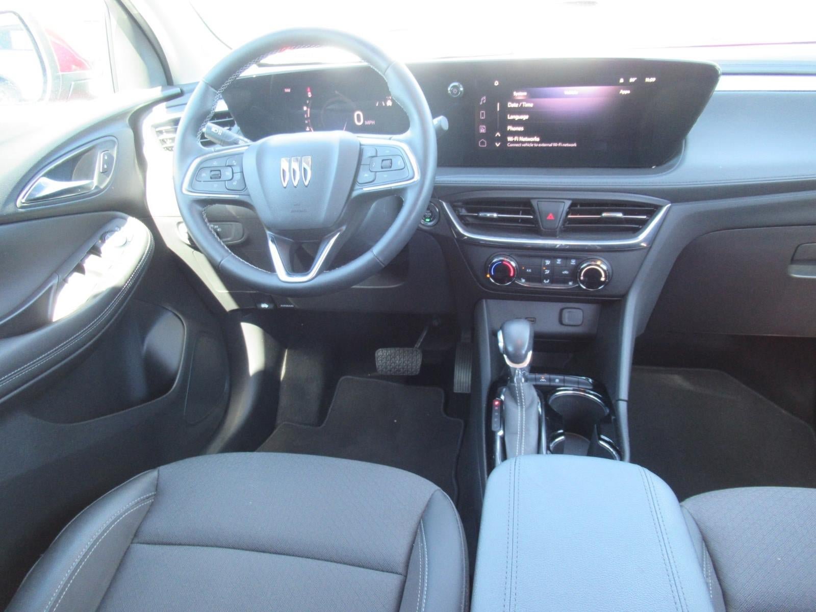 Used 2024 Buick Encore GX Preferred w/ Comfort Package FWD image 14