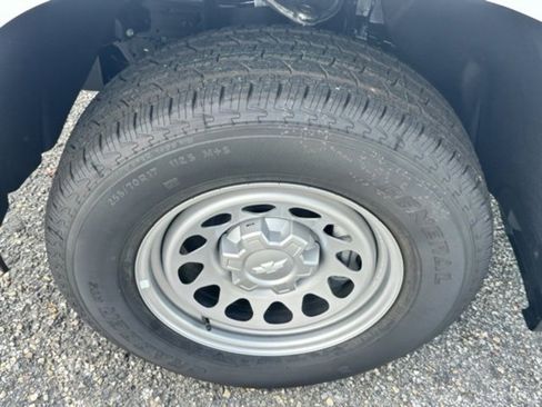 New 2026 Chevrolet Silverado 1500 W/T w/ WT Value Package image 12