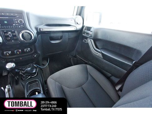 Used 2016 Jeep Wrangler Unlimited Sport w/ Quick Order Package 23S AWD/4WD image 11