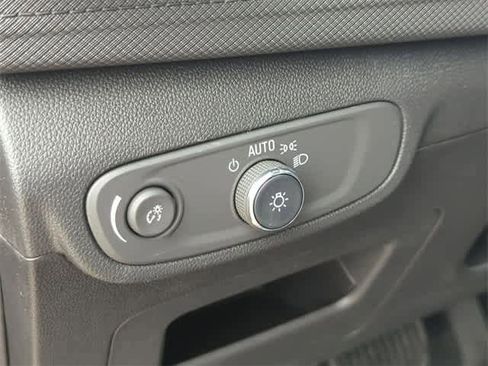 New 2025 Chevrolet TrailBlazer LT w/ Convenience Package image 33