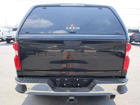 Used 2021 Chevrolet Silverado 2500 LTZ w/ LTZ Premium Package image 6