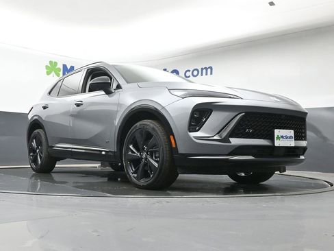 New 2026 Buick Envision Sport Touring image 22