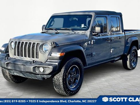 Used 2020 Jeep Gladiator Sport w/ Quick Order Package 24S image 3