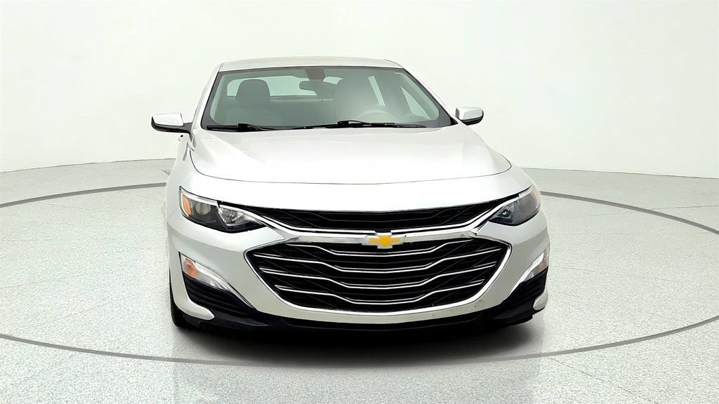 Used 2022 Chevrolet Malibu LS w/ Driver Confidence Package FWD image 2
