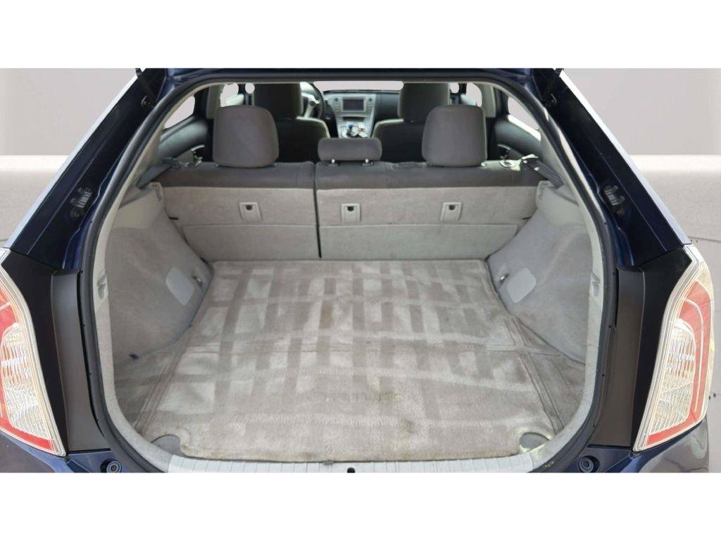Used 2014 Toyota Prius Two FWD image 27