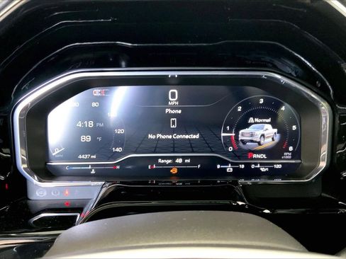 Used 2025 GMC Sierra 1500 Elevation image 18