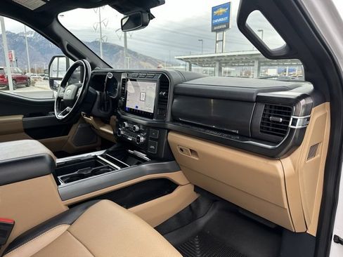 Used 2023 Ford F450 Lariat w/ Lariat Ultimate Package image 24