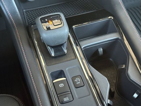 Used 2025 Nissan Pathfinder Rock Creek AWD/4WD image 33