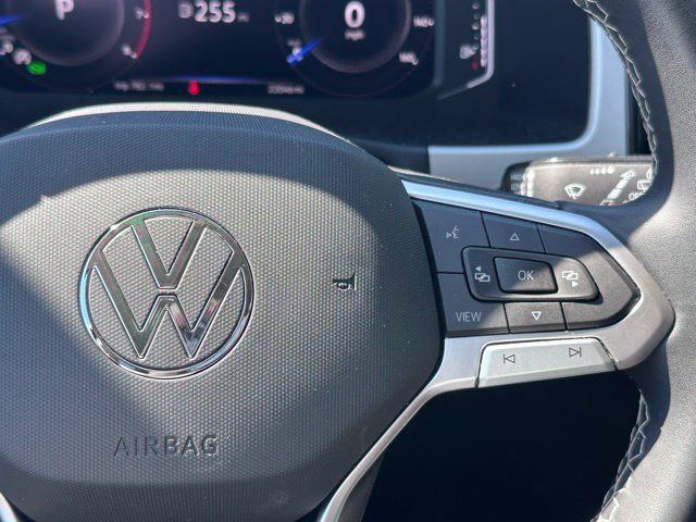 Used 2023 Volkswagen Atlas SE w/ Black Wheel Package FWD image 19