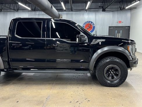 Used 2023 Ford F150 Raptor w/ Raptor Carbon Fiber Package AWD/4WD image 18