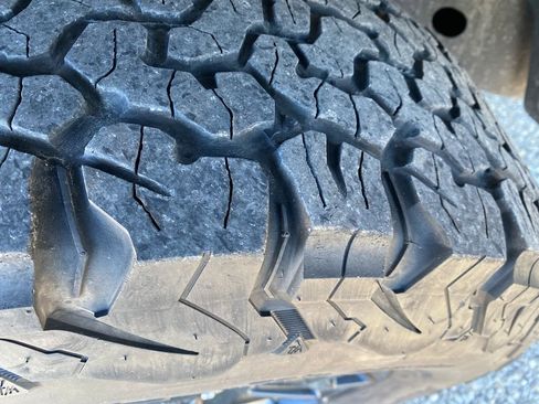 Used 2018 Jeep Wrangler Sport image 23