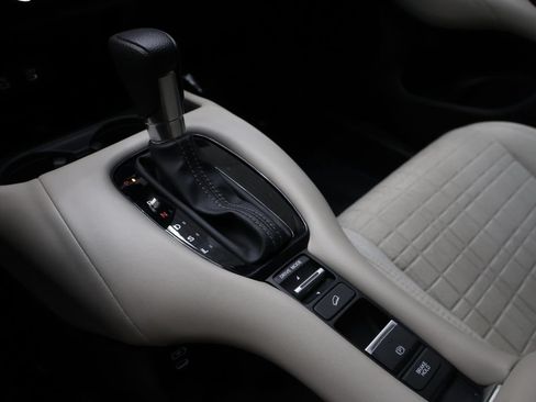 Used 2026 Honda HR-V LX image 25
