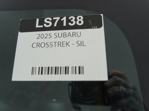 Certified 2025 Subaru Crosstrek 2.5i Sport w/ Crosstrek Mirror Package image 39