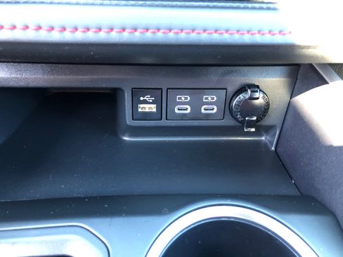 Used 2024 Toyota Highlander XSE AWD/4WD image 18