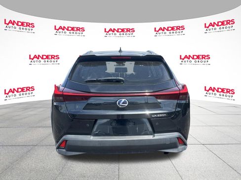 Used 2022 Lexus UX 250h AWD/4WD image 4