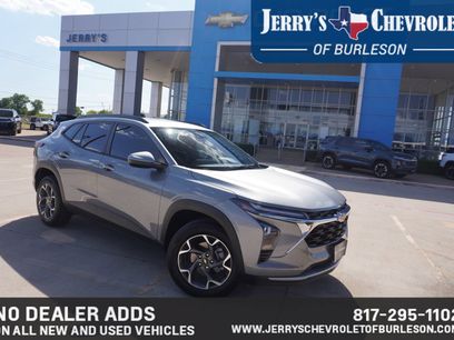 Used 2025 Chevrolet Trax LT w/ Driver Confidence Package