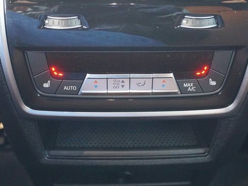 New 2026 BMW X6 xDrive40i image 13