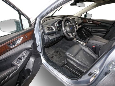 Used 2024 Subaru Ascent Touring image 11