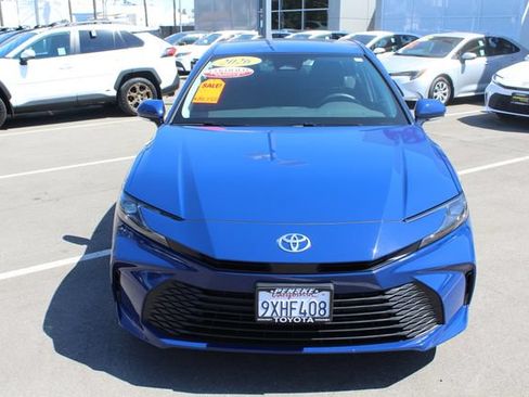 Certified 2026 Toyota Camry LE FWD image 5