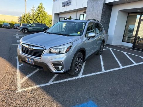 Used 2020 Subaru Forester Limited w/ Popular Package #3 AWD/4WD image 3