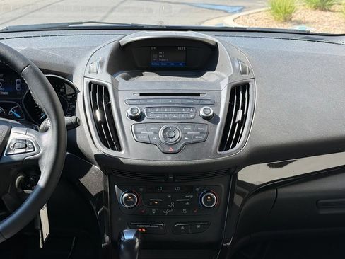 Used 2018 Ford Escape SE w/ SE Sport Appearance Package AWD/4WD image 15