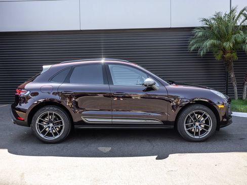 Certified 2026 Porsche Macan Turbo AWD/4WD image 8