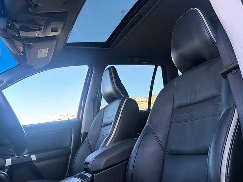 Used 2012 Volvo XC90 3.2 R-Design AWD/4WD image 5