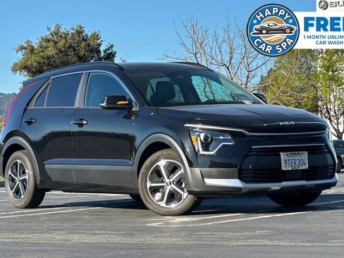 Certified 2025 Kia Niro EX w/ EX Cold Weather Package image 1