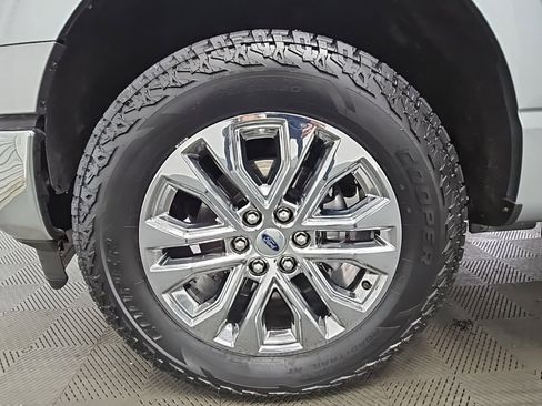 Used 2024 Ford F150 Lariat image 46