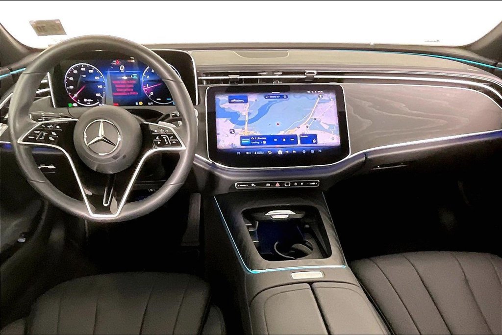 Used 2026 Mercedes-Benz E 350 4MATIC Sedan image 13