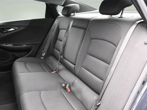 Used 2023 Chevrolet Malibu LT FWD image 10