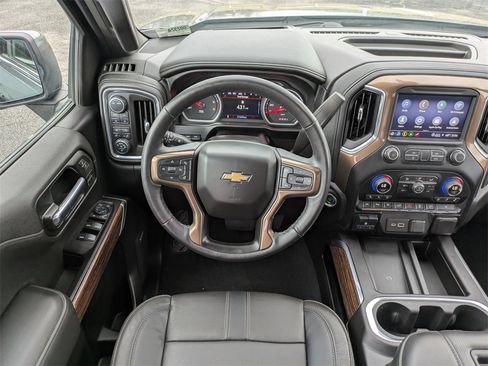 Used 2021 Chevrolet Silverado 1500 High Country w/ Technology Package image 15