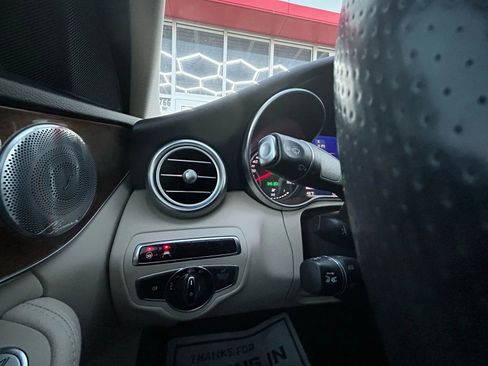 Used 2016 Mercedes-Benz C 300 Sedan image 11
