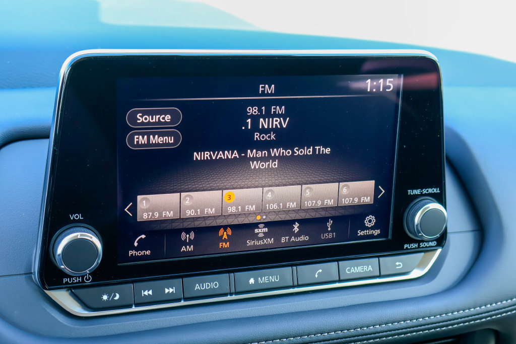 New 2026 Nissan Rogue SV FWD image 3