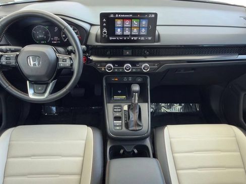 Used 2025 Honda CR-V Sport Touring image 19