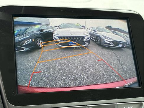 Certified 2018 Chevrolet Equinox LT w/ Sun & Infotainment Package FWD image 14