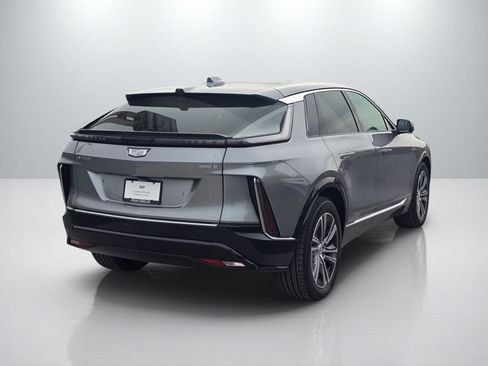 New 2026 Cadillac Lyriq Luxury RWD image 5