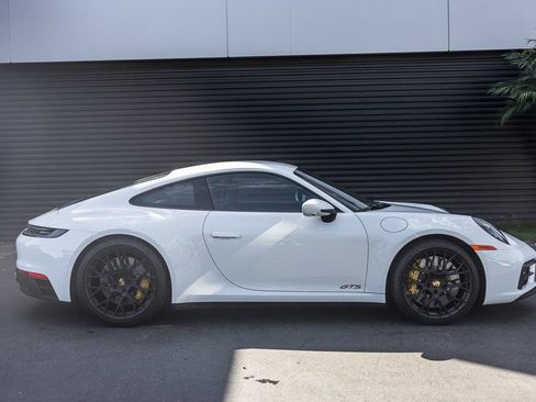 Certified 2024 Porsche 911 Carrera GTS RWD image 8