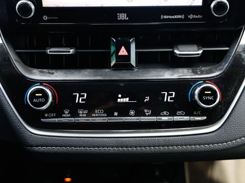 Used 2019 Toyota Corolla XSE image 35