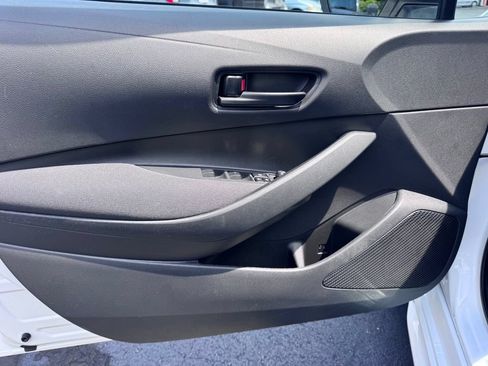 Used 2023 Toyota Corolla LE FWD image 19