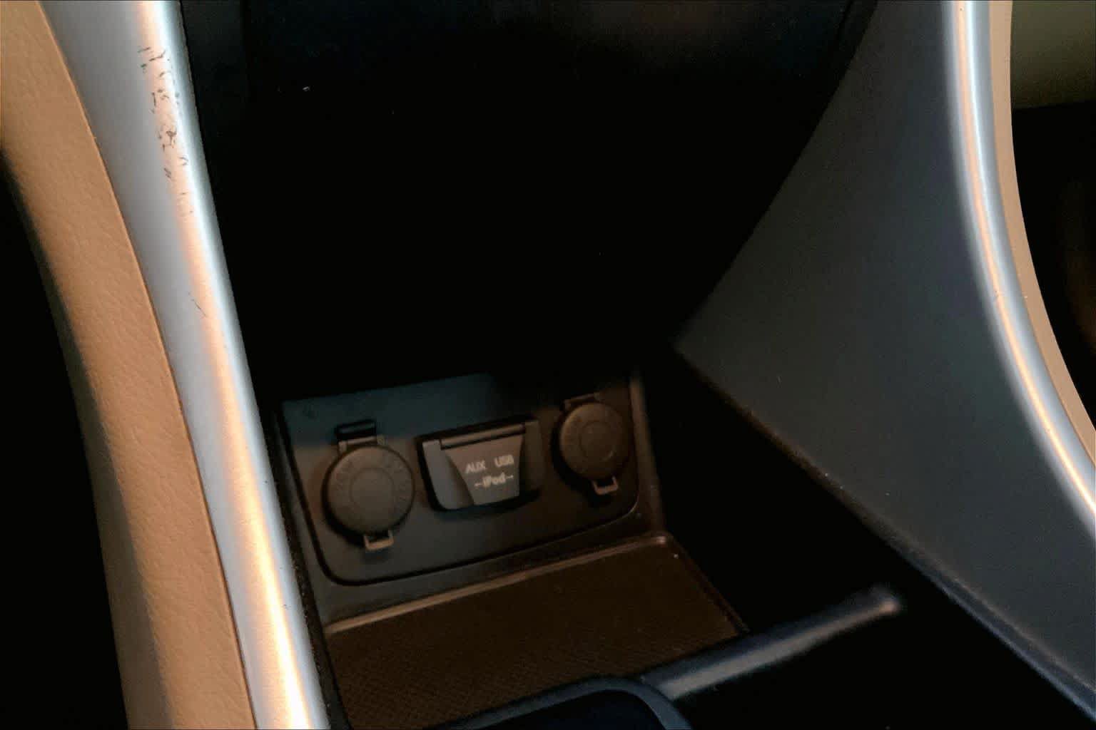 Used 2013 Hyundai Sonata Hybrid FWD image 33