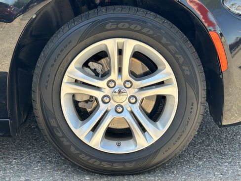 Certified 2023 Dodge Charger SXT RWD image 8