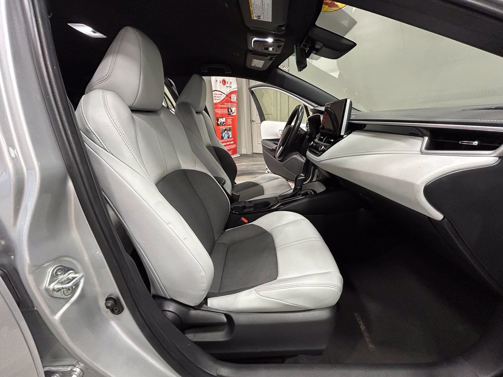 Used 2024 Toyota Corolla XSE FWD image 38