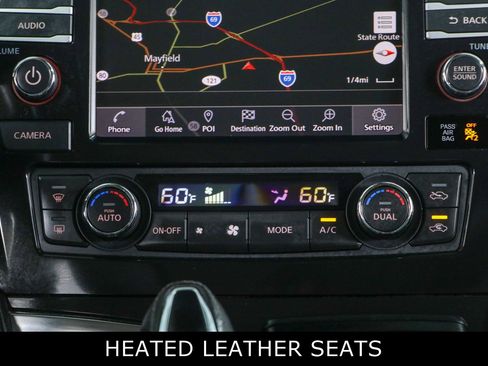 Used 2022 Nissan Maxima SV w/ Floor Mat Group FWD image 20