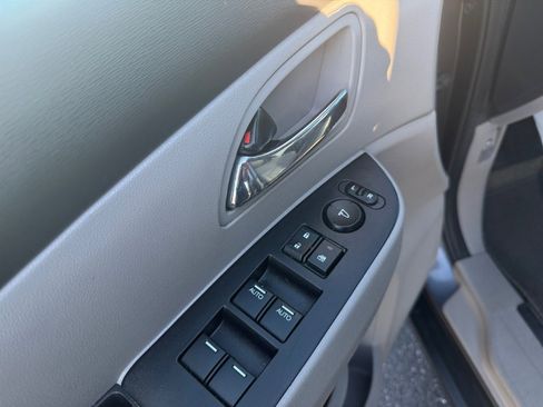 Used 2016 Honda Odyssey EX-L image 35